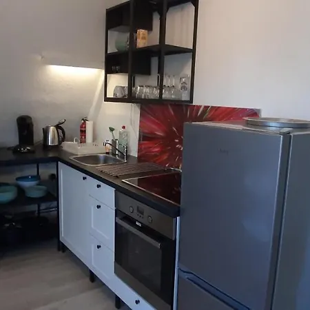 Apartmán Dachwohnung In Ruhiger Lage