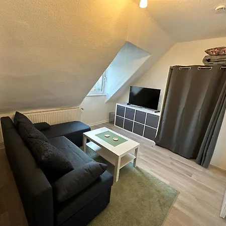 Apartmán Dachwohnung In Ruhiger Lage